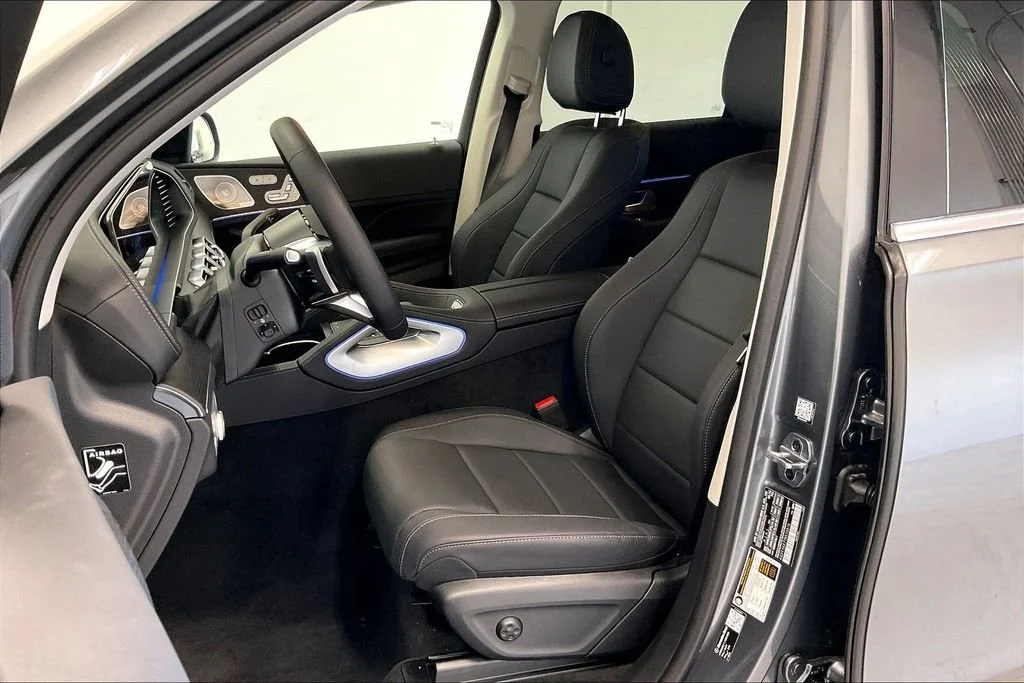 New 2026 Selenite Grey Metallic Mercedes-Benz GLS 450 image 22