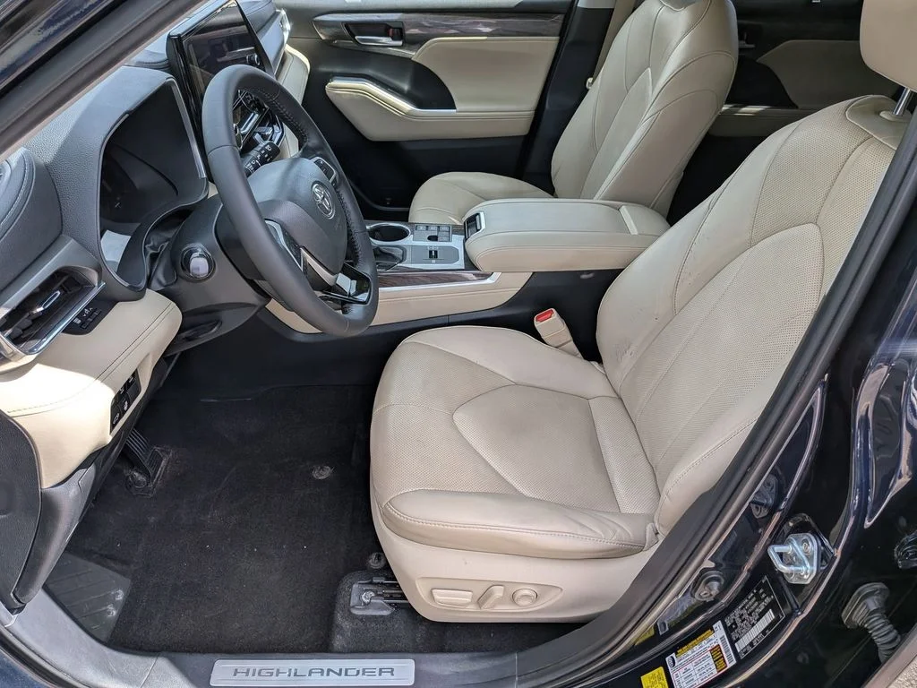 Used 2023 Blue Toyota Limited image 11