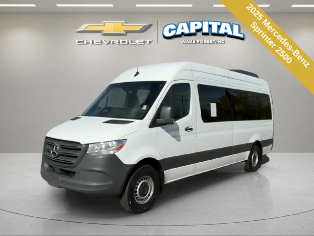 Used 2025  Mercedes-Benz Passenger 170 WB image 1