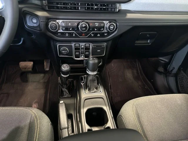 Used 2024 Gray Jeep Sahara image 12