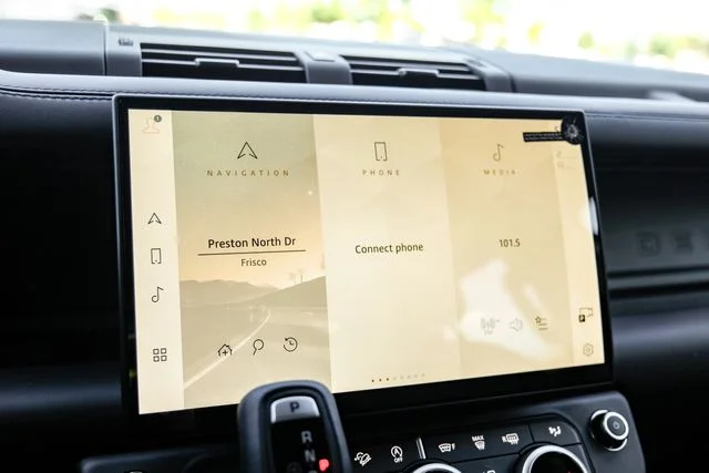 New 2026 Borasco Grey Land Rover X-Dynamic SE image 33