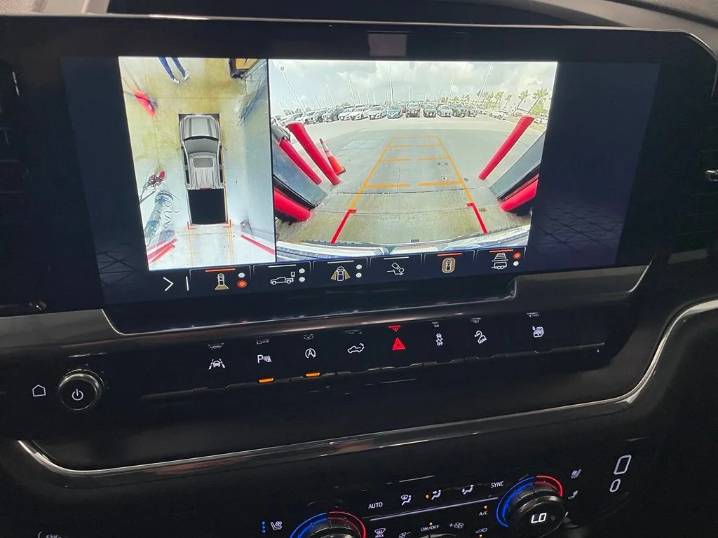 Used 2024 Black GMC SLT image 8