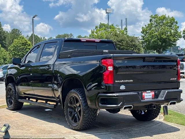 Used 2025 Black Chevrolet RST image 5
