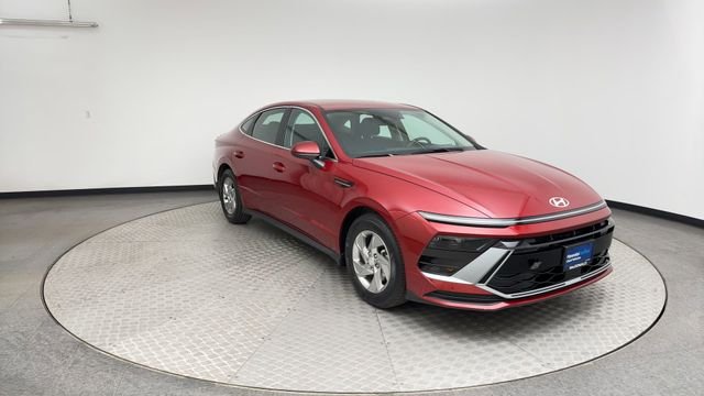 2025 Hyundai Sonata SE - Photo 8