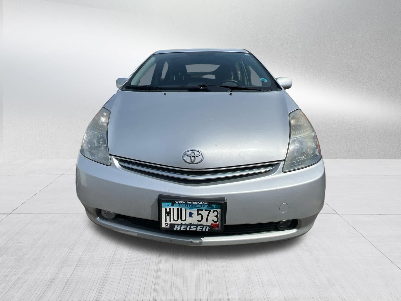 Used 2007 Classic Silver Metallic Toyota  image 2