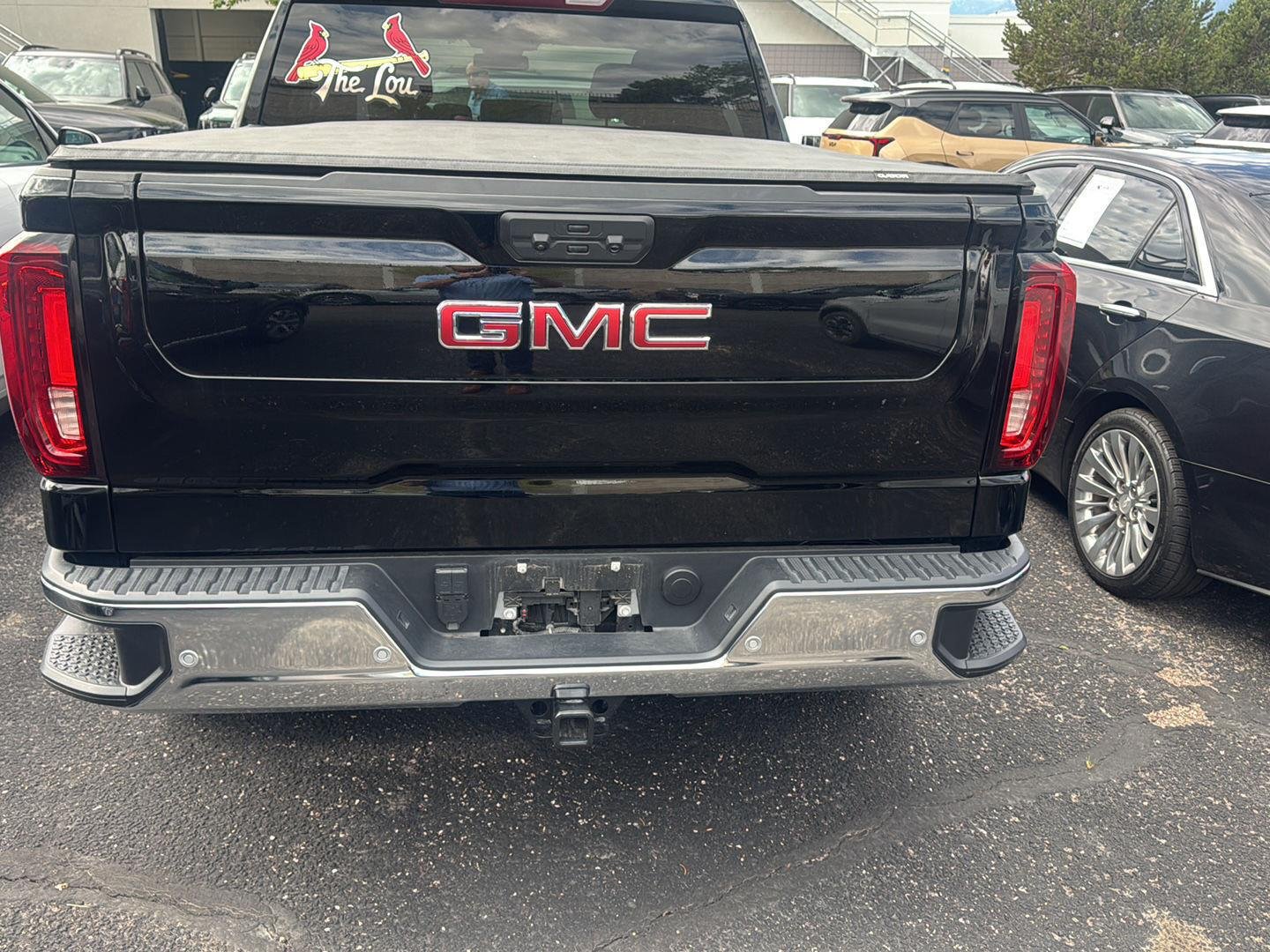 Used 2025 Onyx Black GMC SLT image 5