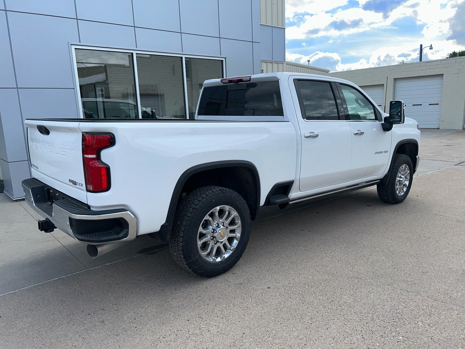 2025 Chevrolet Silverado 2500 HD LTZ - Photo 27