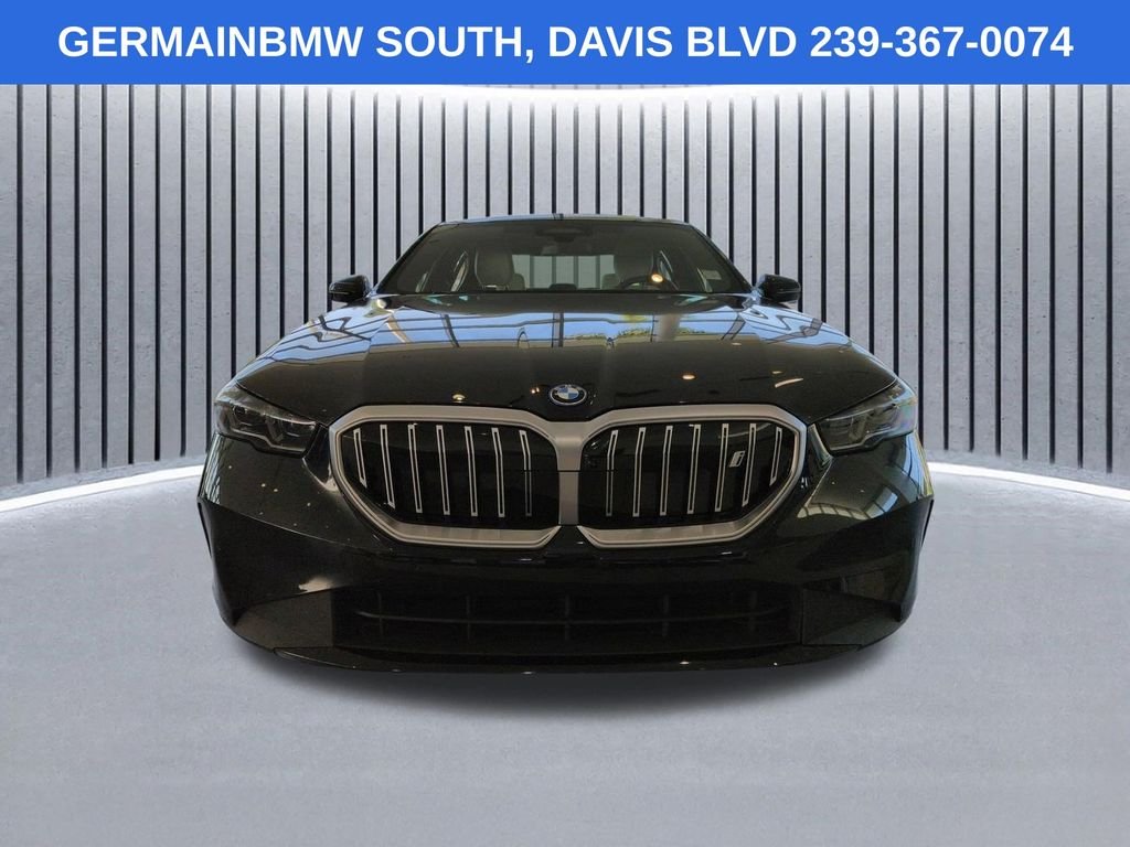 Used 2026 Black Sapphire Metallic BMW eDrive40 image 10