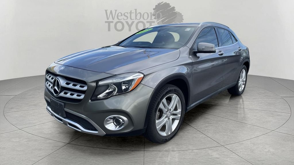 Used 2018 Gray Mercedes-Benz GLA 250 image 3