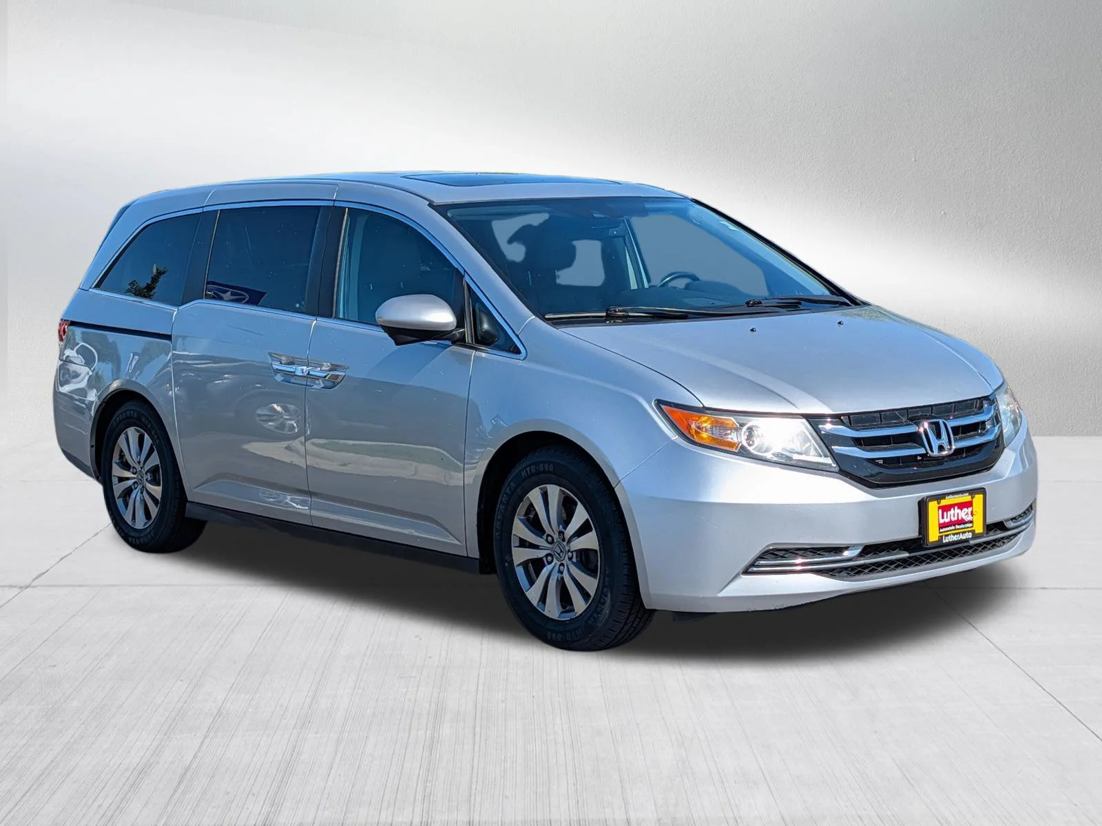2014 Honda Odyssey EX-L w/DVD Rear Entertainment System's photo
