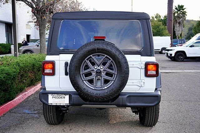 New 2026 Bright White Clear-Coat Exterior Paint Jeep Sport S image 10