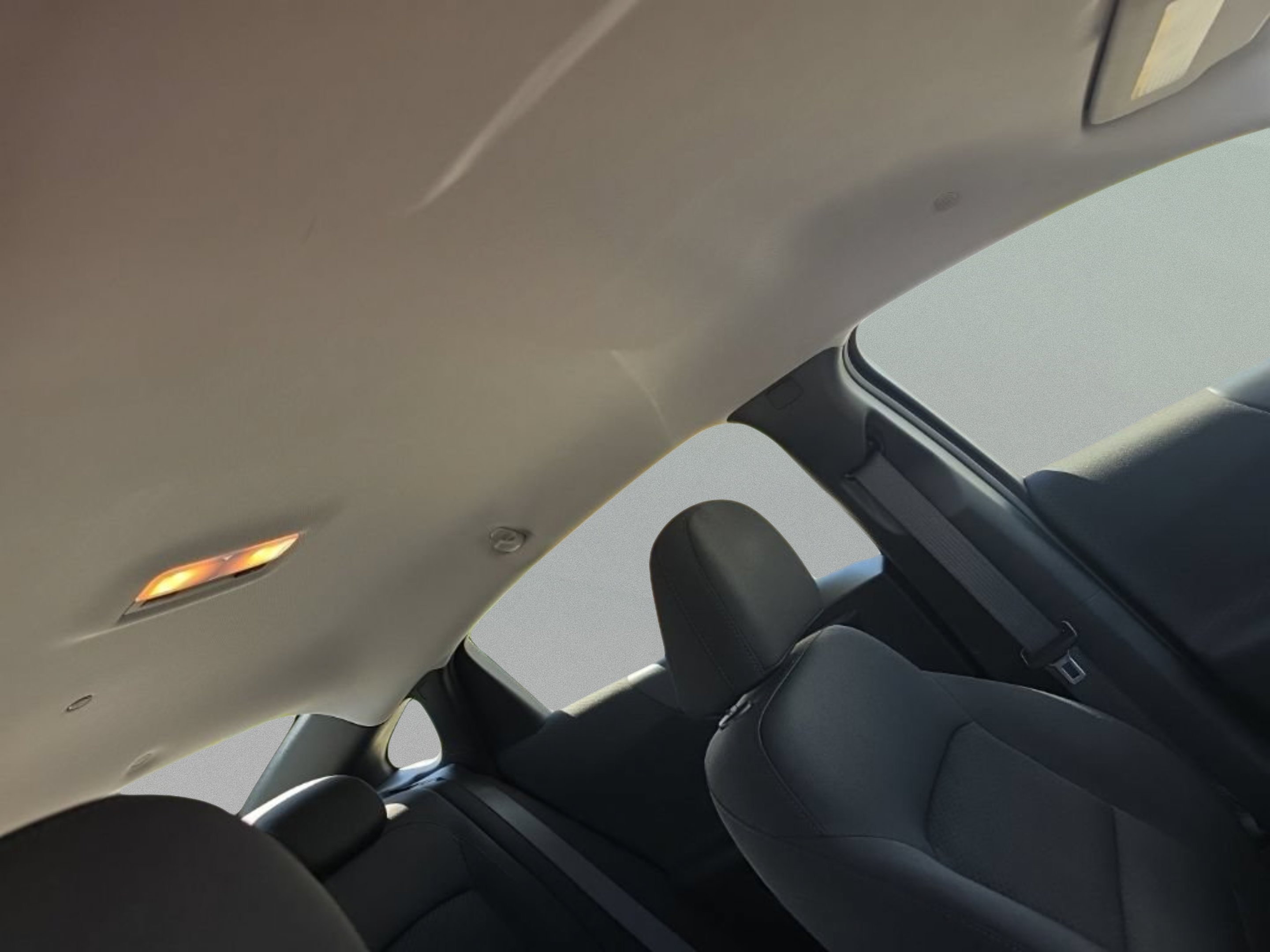 Used 2022 Summit White Chevrolet LT image 28