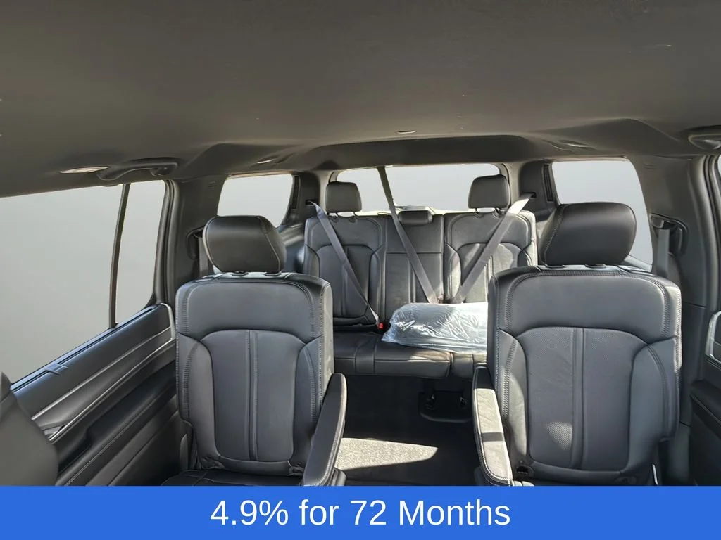 New 2026 Fathom Blue Pearl-Coat Exterior Paint Jeep Limited Altitude image 29