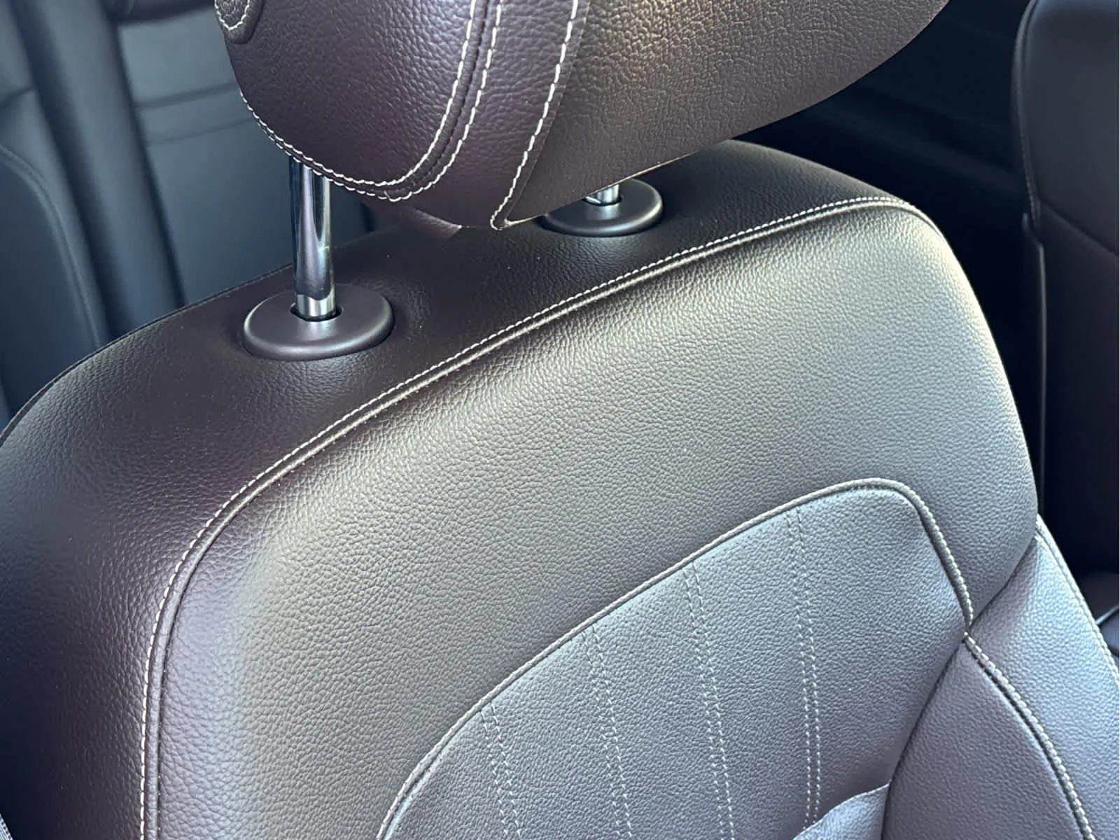 Used 2019  Mercedes-Benz GLS 450 image 13