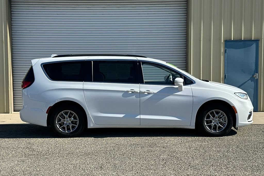 2021 Chrysler Pacifica Touring - Photo 7