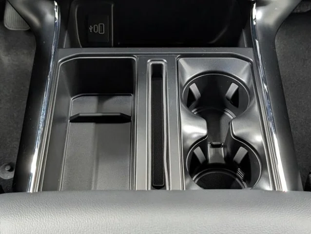 New 2026 Oxford White Ford STX® image 36