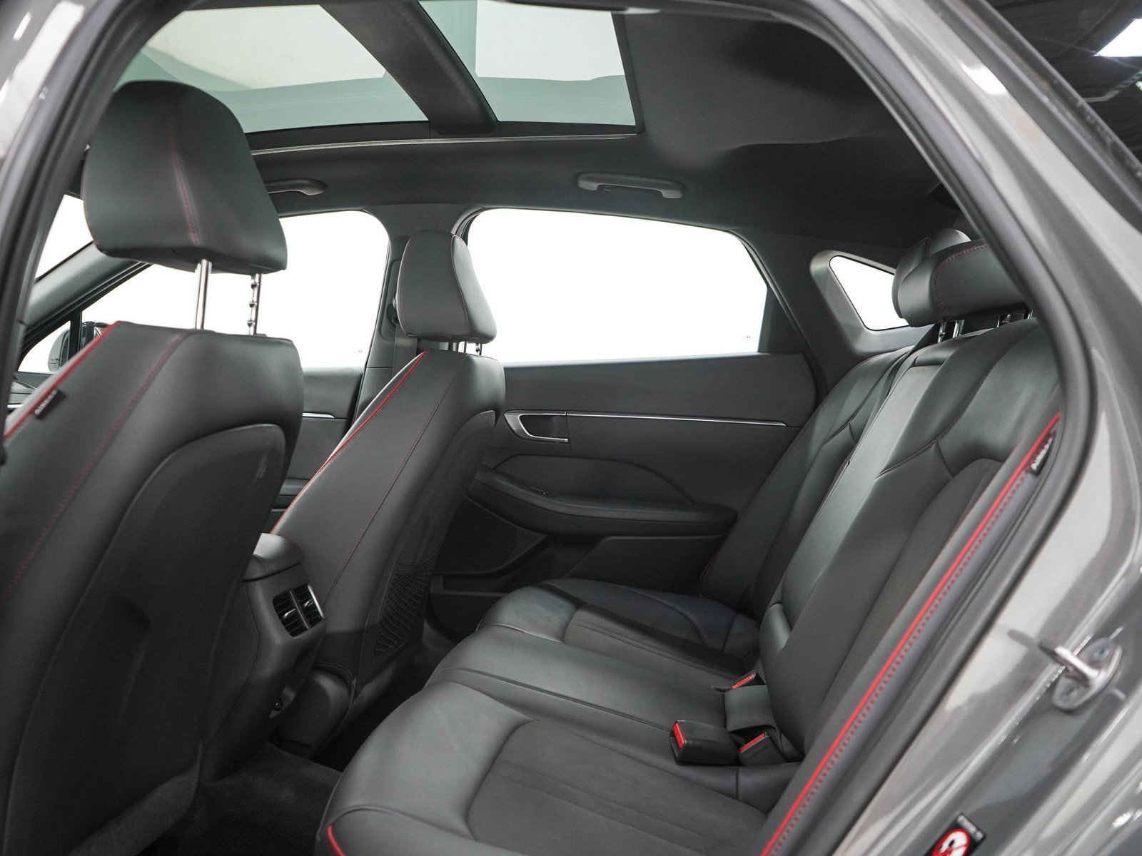 2023 Hyundai Sonata SEL Plus - Photo 14