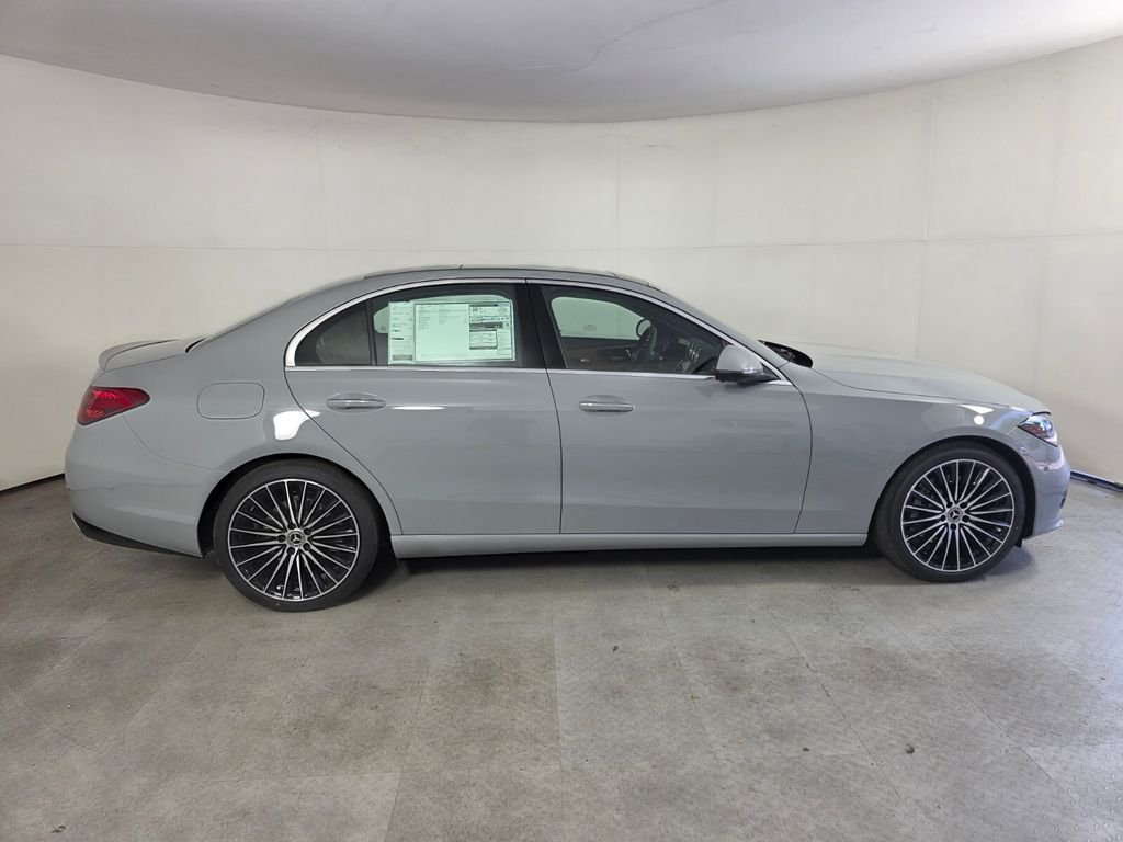 New 2026 MANUFAKTUR Alpine Grey Mercedes-Benz C 300 image 3