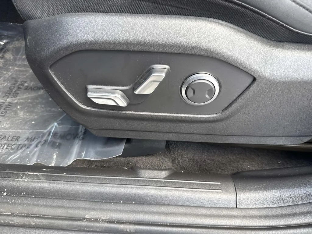 2025 Hyundai Santa Fe XRT - Photo 26