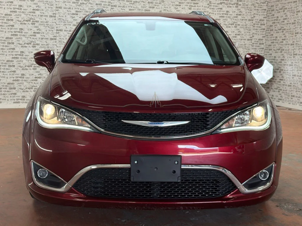 Used 2017 Velvet Red Pearlcoat Chrysler Touring L Plus image 2
