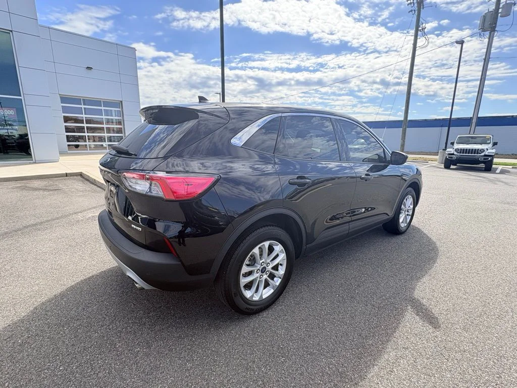 2021 Ford Escape SE - Photo 3
