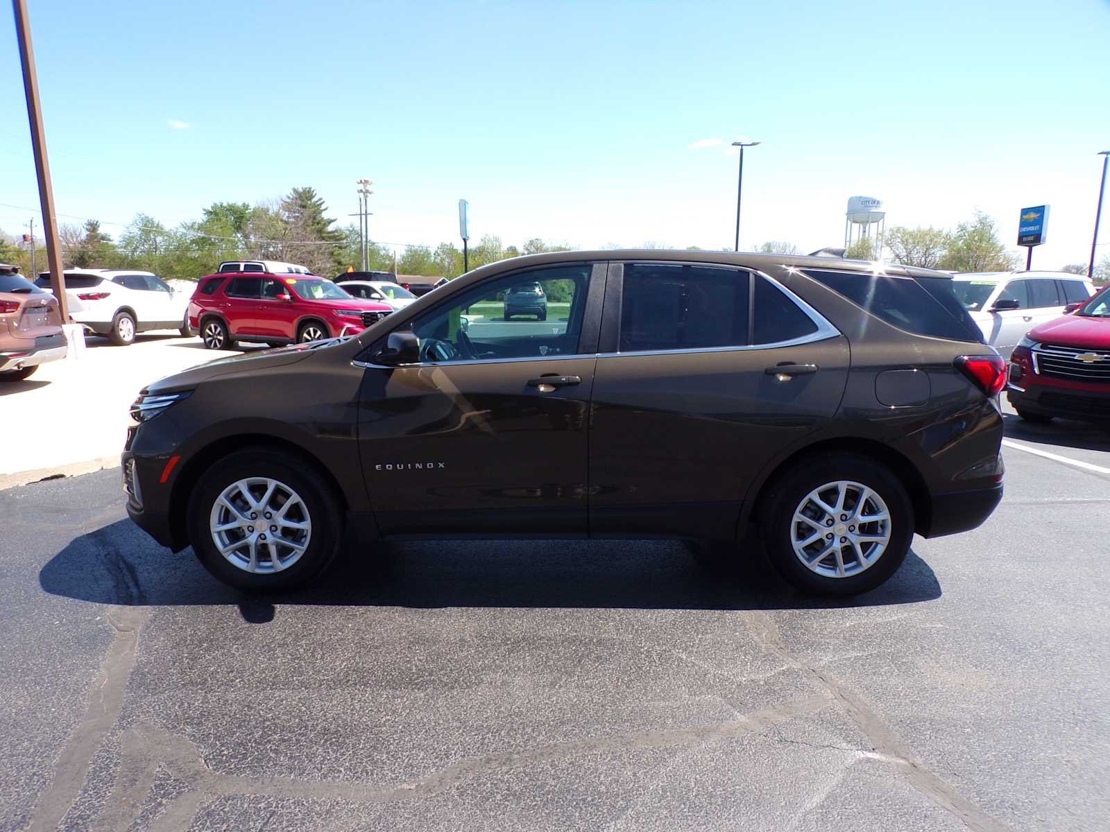 2024 Chevrolet Equinox LT - Photo 6
