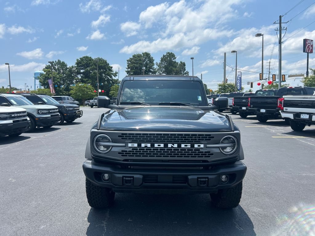 New 2025 Black Ford Badlands image 2