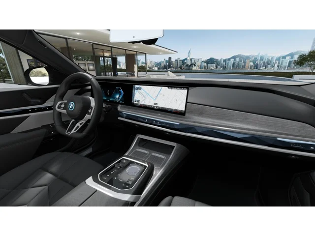 2026 BMW 7 Series 750e - Photo 14