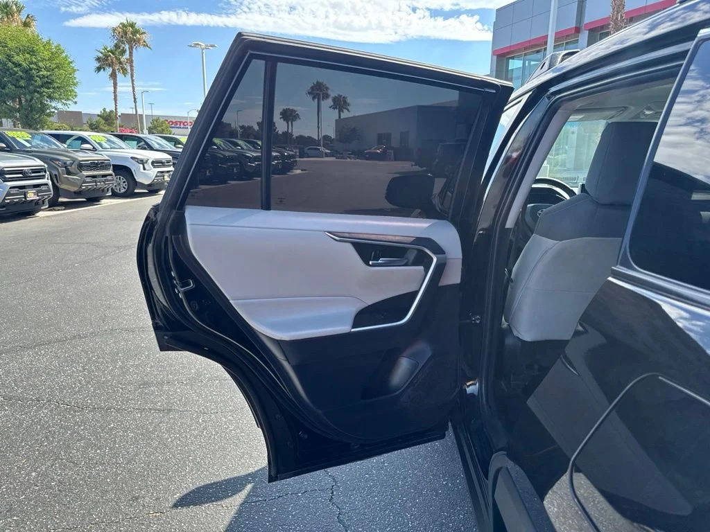 Used 2025 Black Toyota XLE image 16