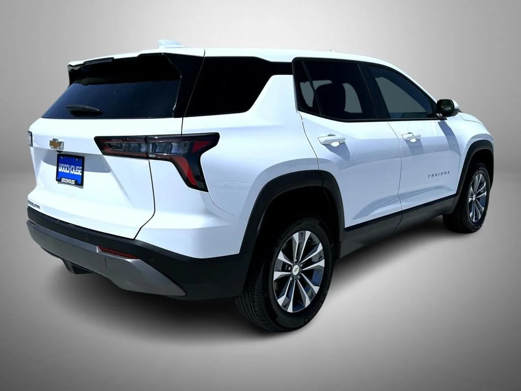 2025 Chevrolet Equinox LT - Photo 5