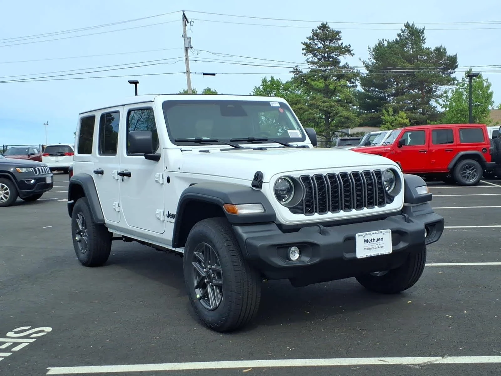 2026 Jeep Wrangler Sport S's photo