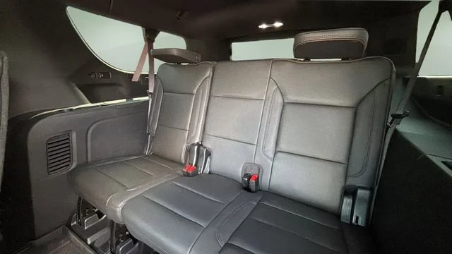 Used 2024 Summit White Chevrolet High Country image 33