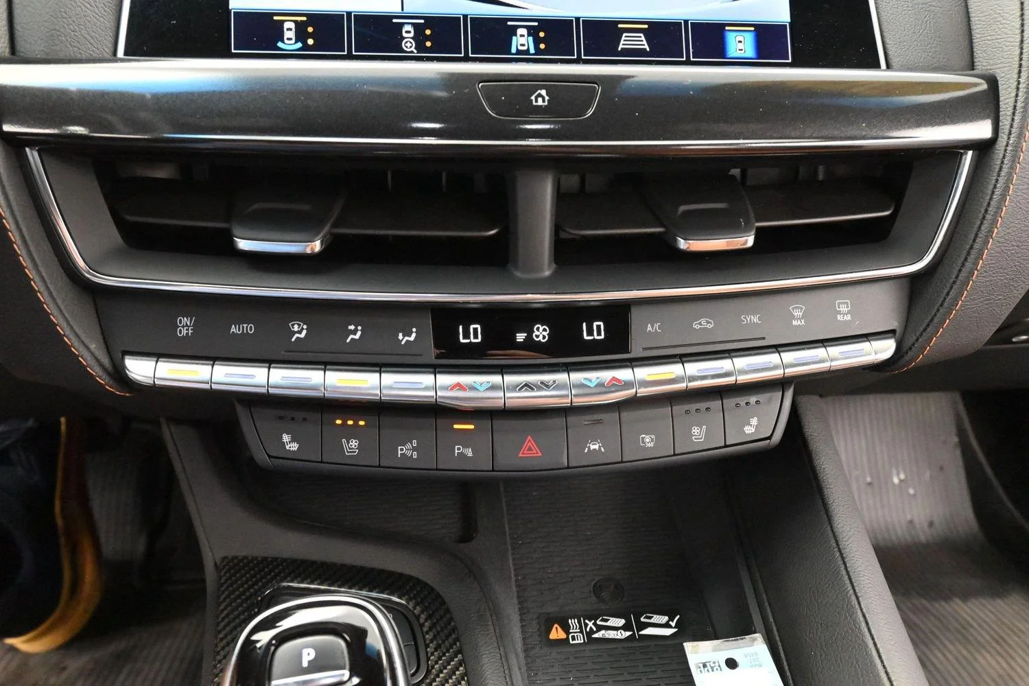 Used 2024 Crystal White Tricoat Cadillac Premium Luxury image 23