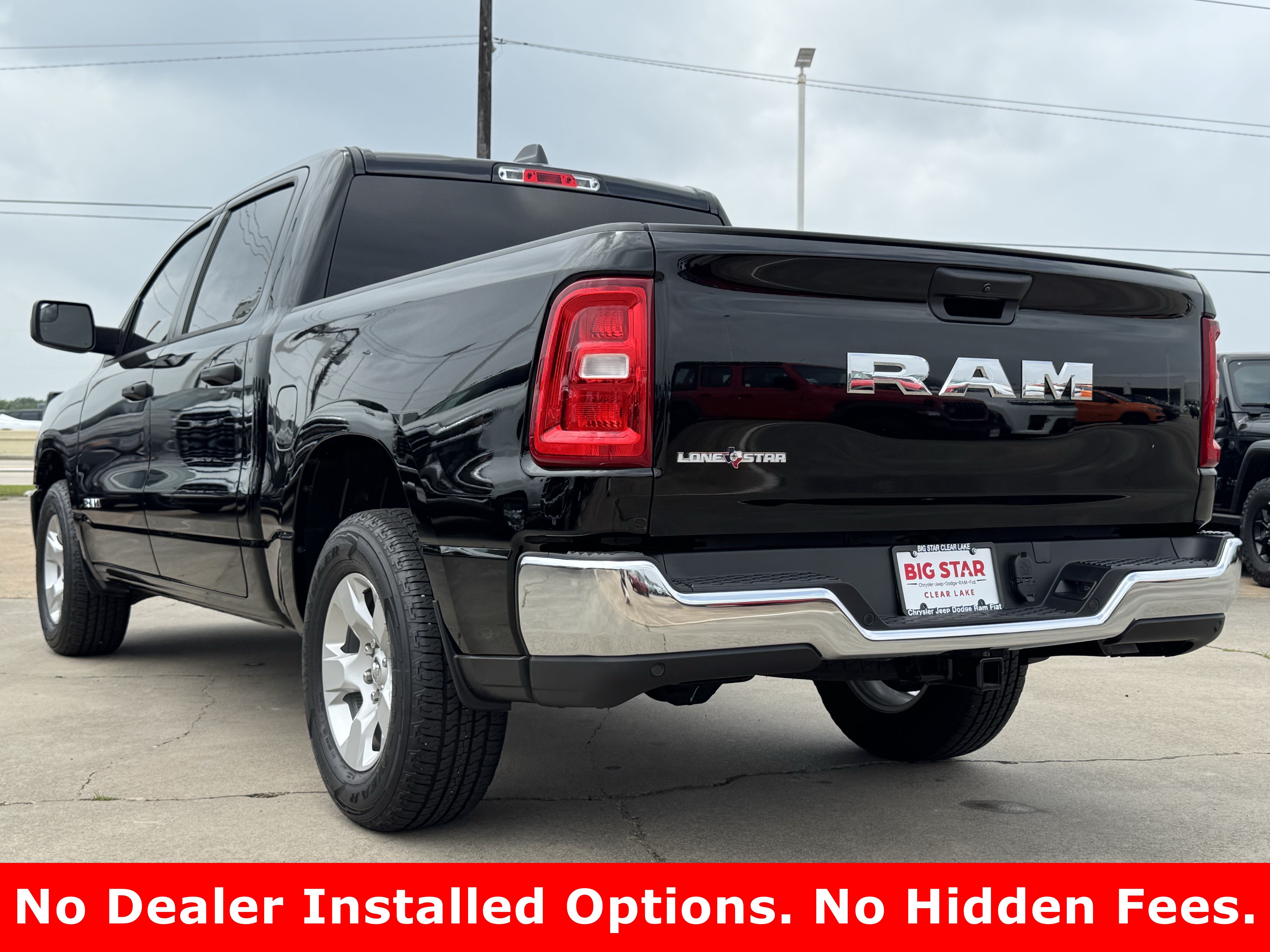 New 2026 Diamond Black Crystal Pearl-Coat Exterior Paint RAM Lone Star image 7