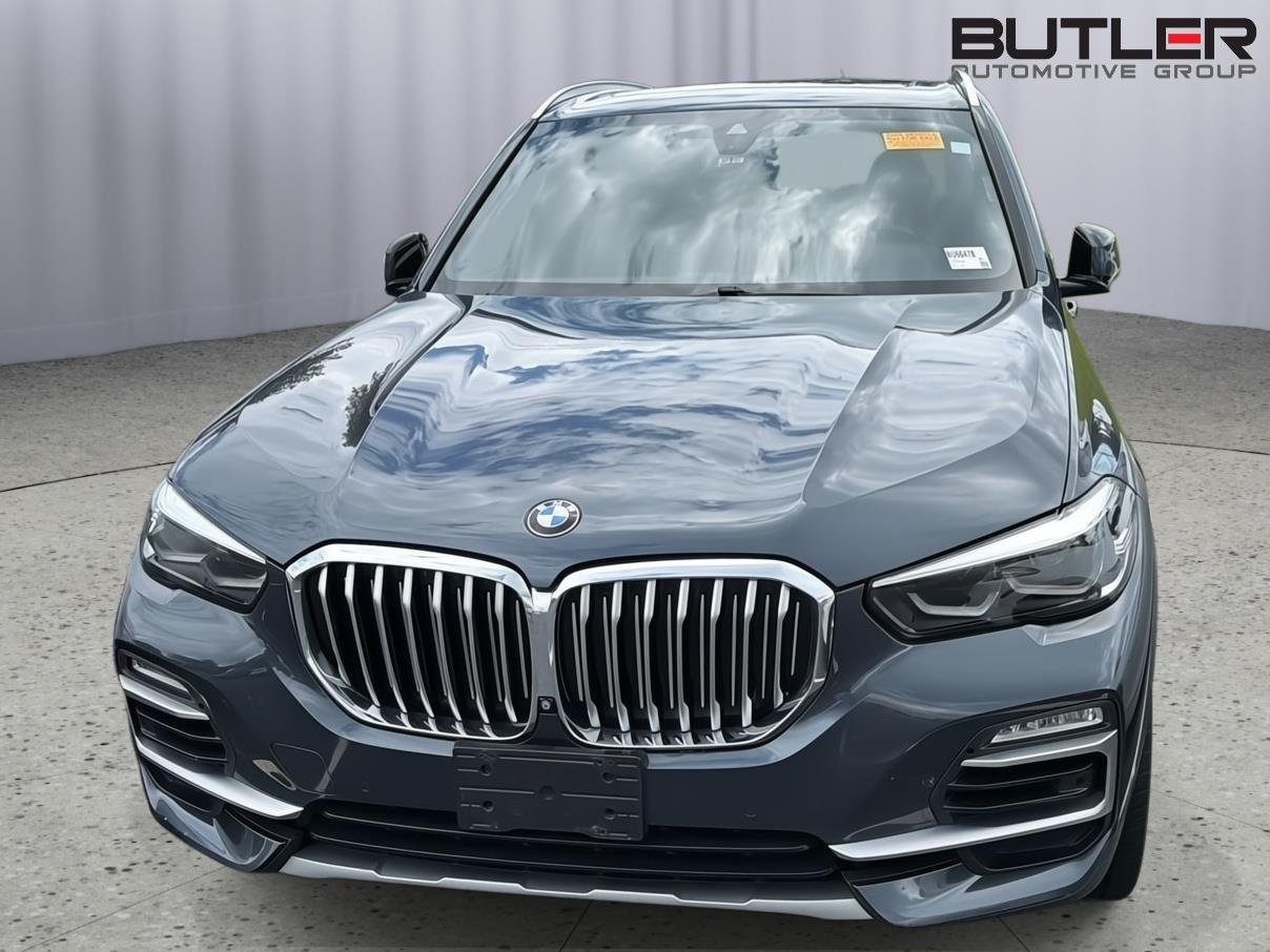 Used 2019 GRAY BMW xDrive40i image 3