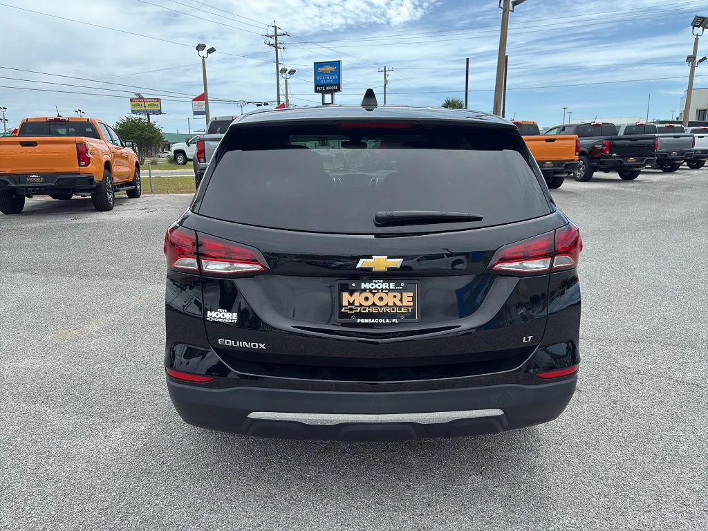 Used 2023 Mosaic Black Metallic Chevrolet LT image 7
