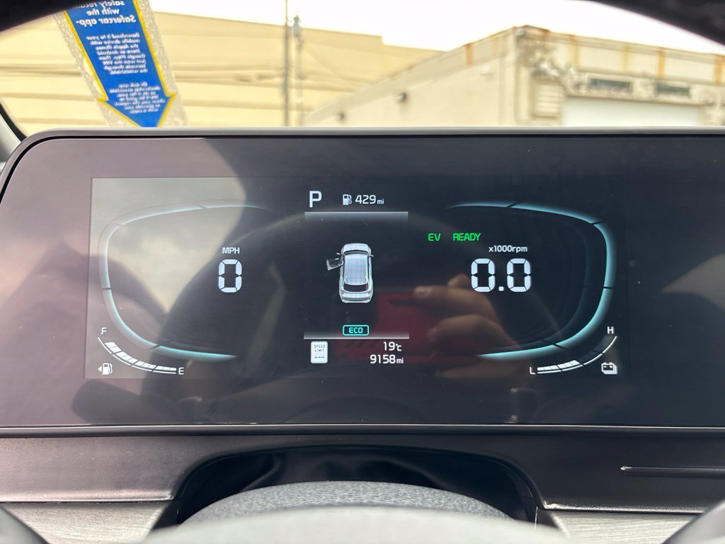 Used 2025 Gray Kia X-Line image 16