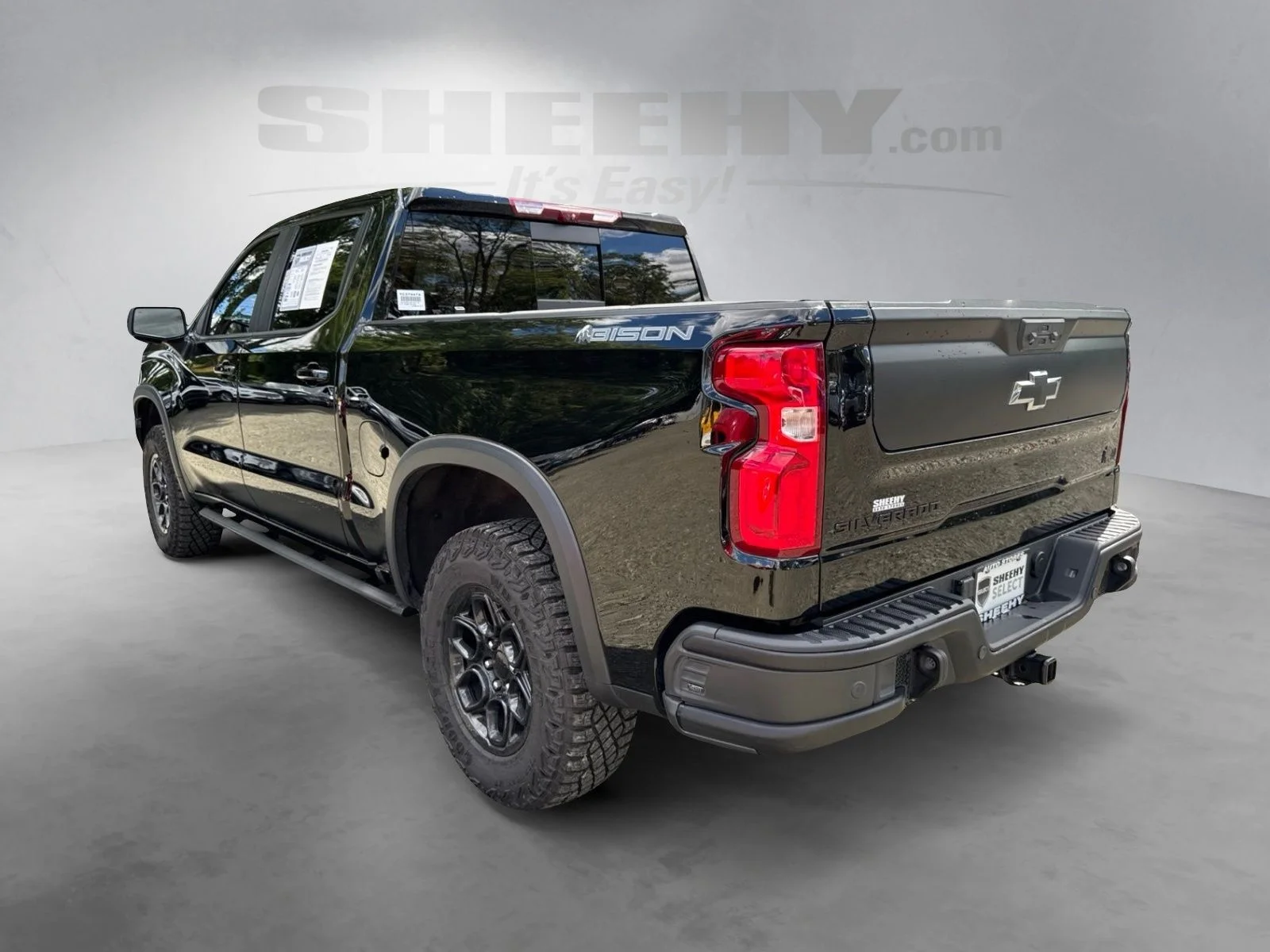 Used 2023 Black Chevrolet ZR2 image 14