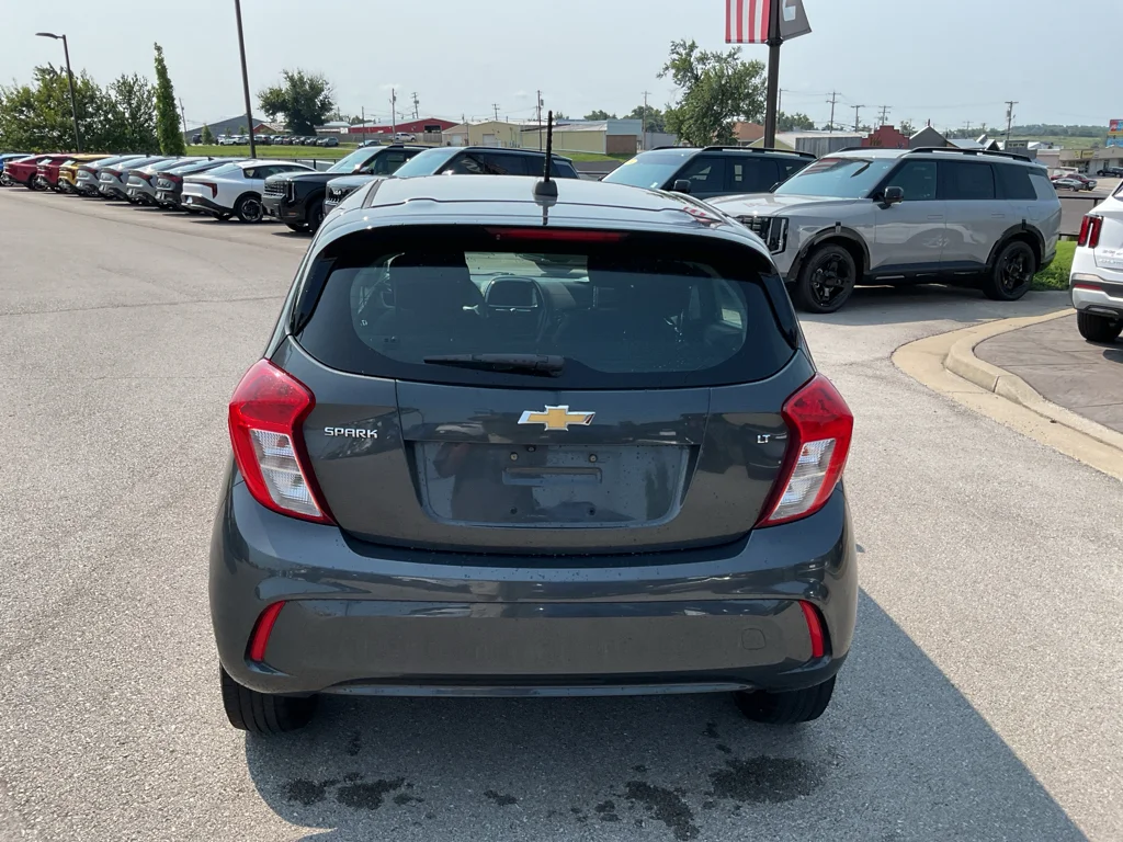Used 2020 Nightfall Gray Metallic Chevrolet LT image 6