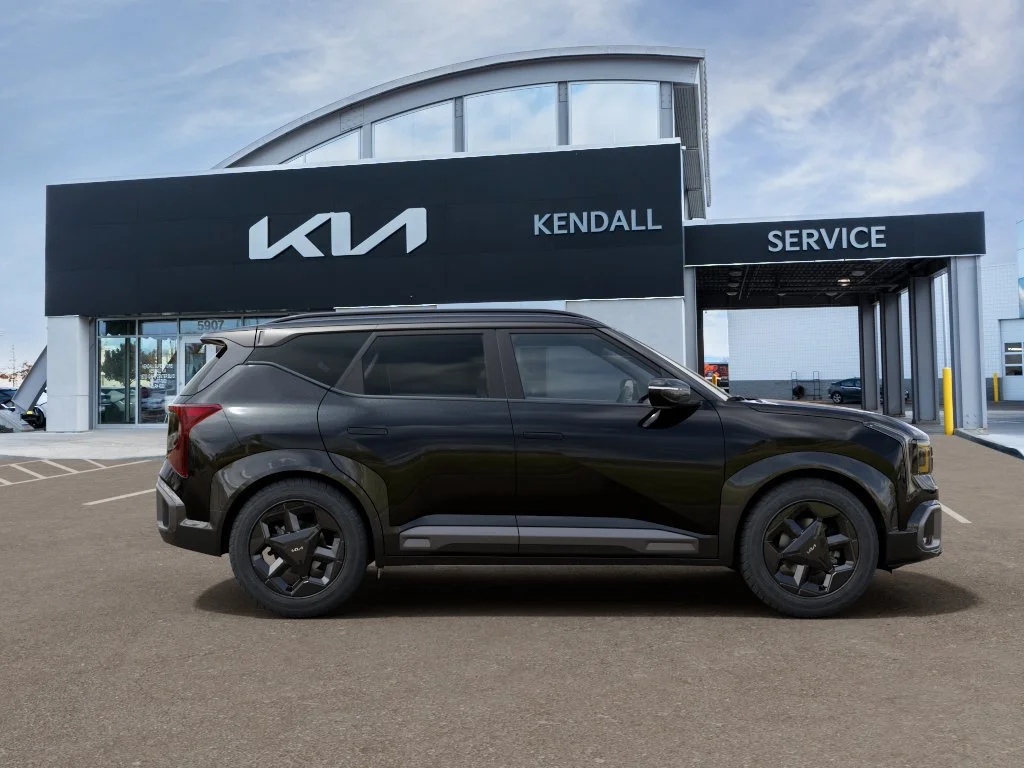 New 2027 Blue Kia X-Line S image 7