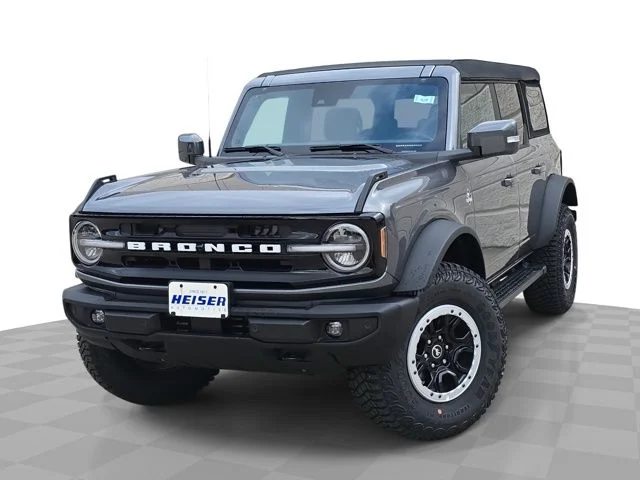 2024 Ford Bronco Outer Banks 4x4's photo
