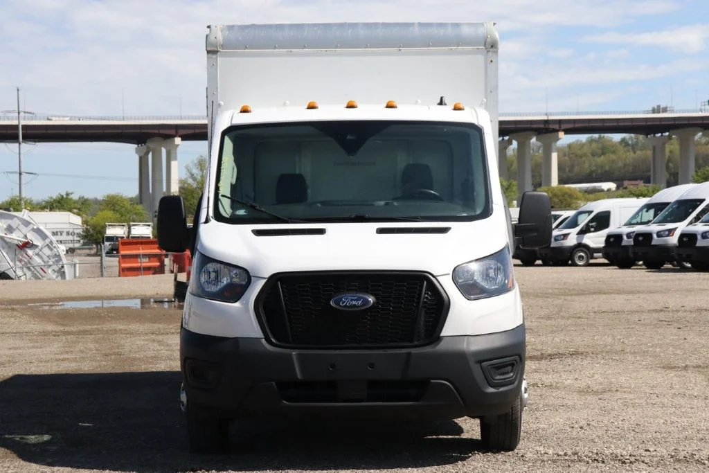 Used 2022 White Ford Base image 3