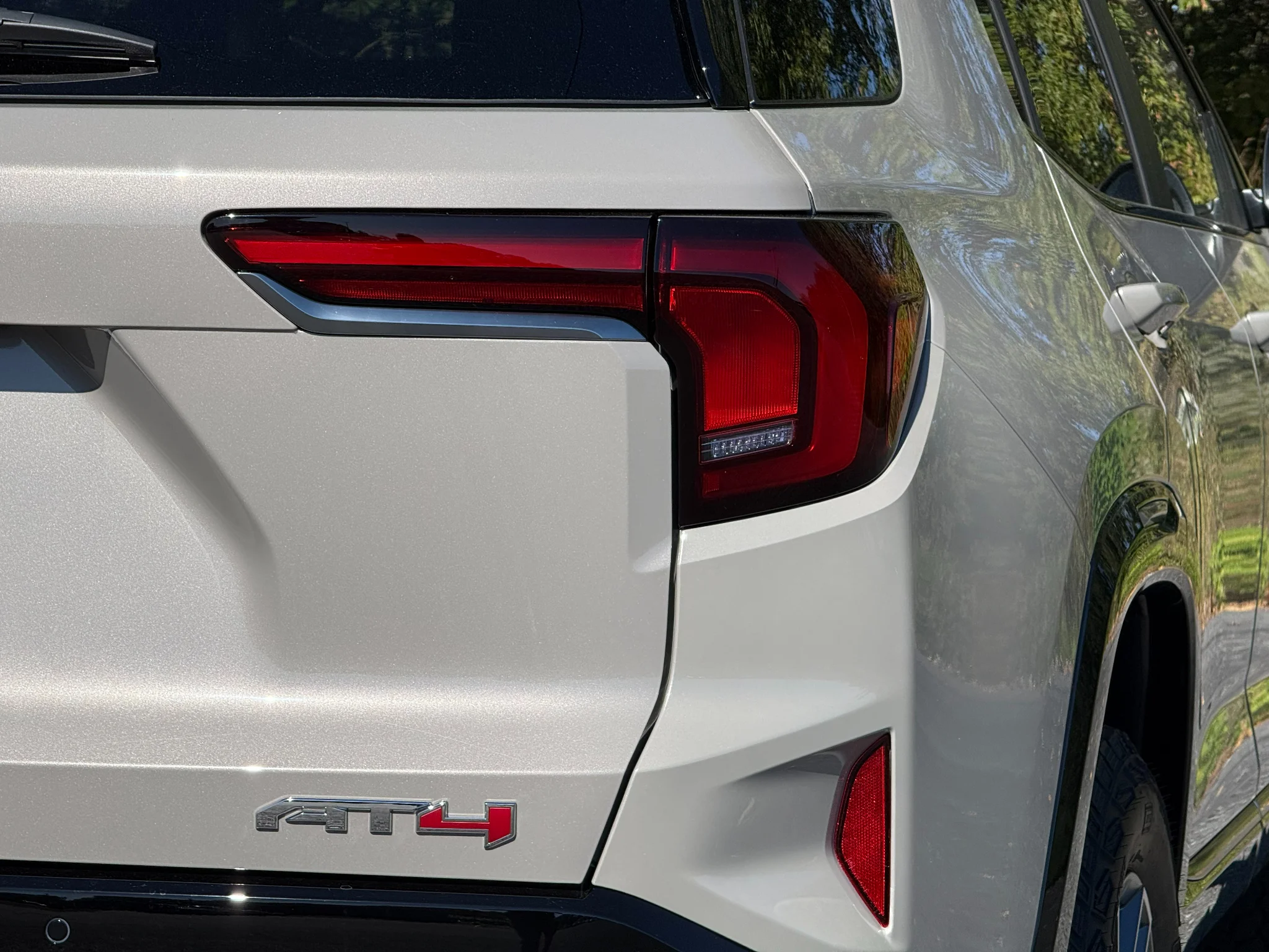 2027 GMC Terrain AT4 - Photo 9