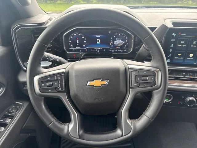 Used 2023 Dark Ash Metallic Chevrolet LT (2FL) image 17