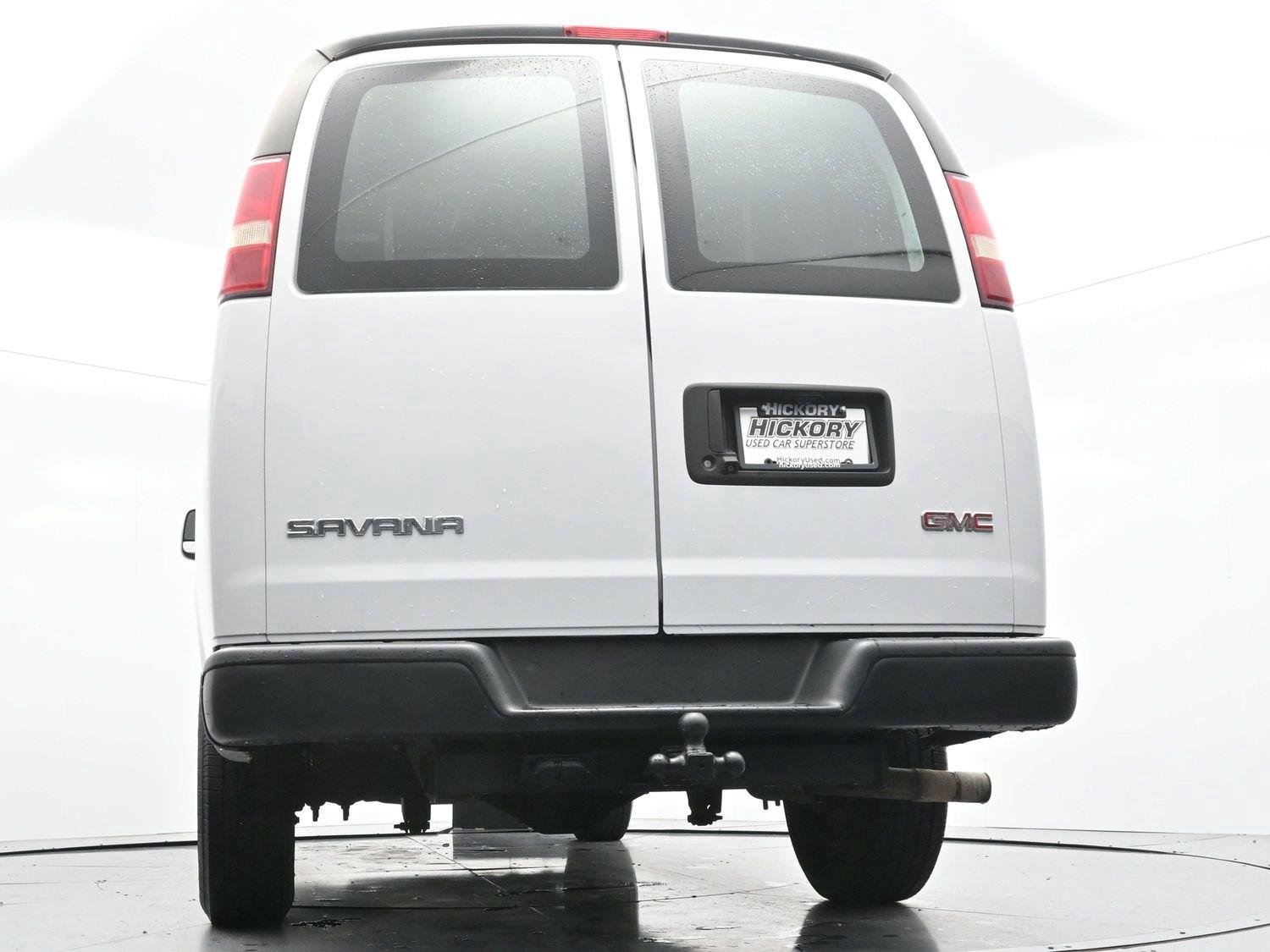 Used 2018 Summit White GMC 2500 image 43