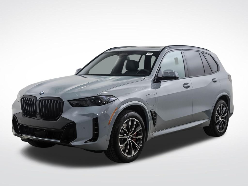 2026 BMW X5 xDrive50e's photo