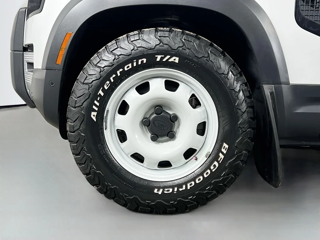 2023 Land Rover Defender S - Photo 33