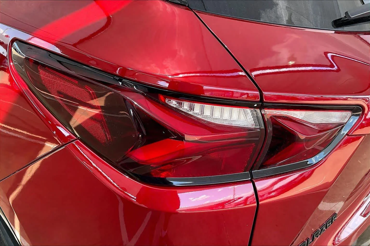 Used 2022 Cherry Red Tintcoat Chevrolet RS image 26