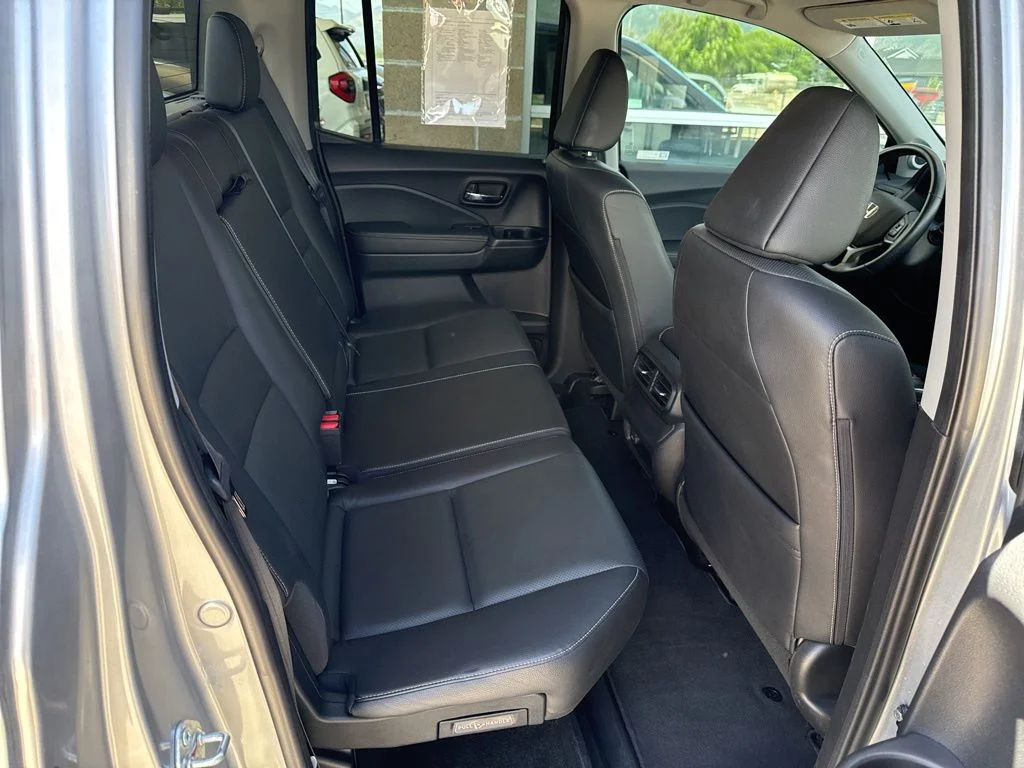 Used 2025 Black Honda RTL image 18