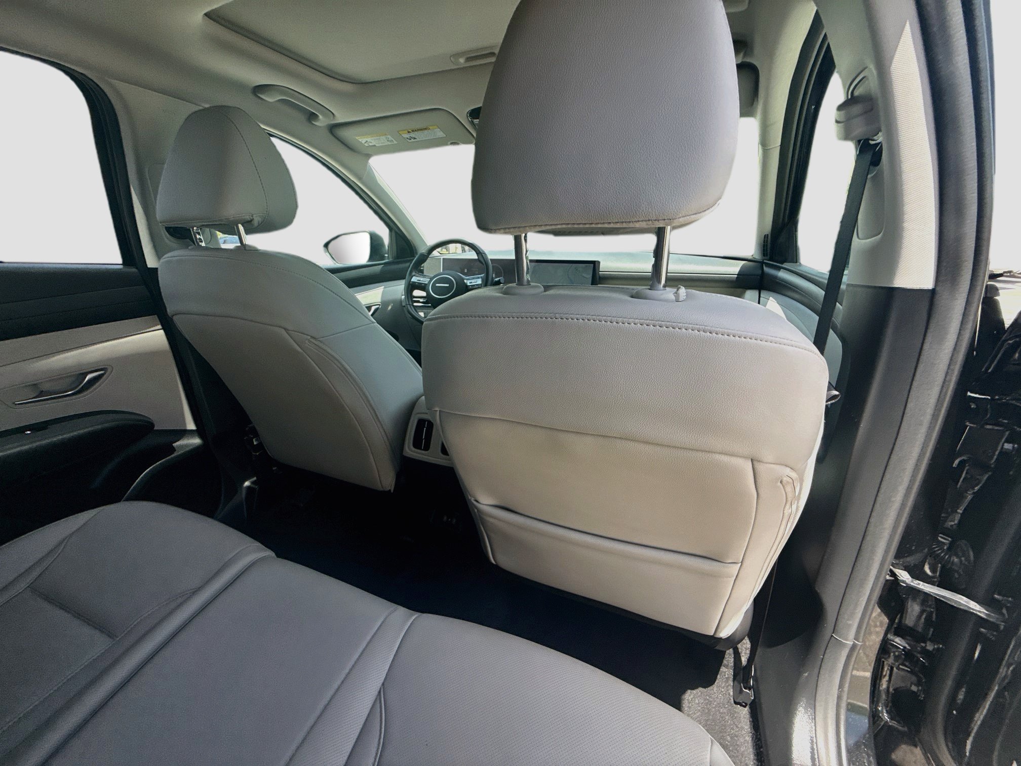 Used 2025 Phantom Black Hyundai SEL Convenience image 30